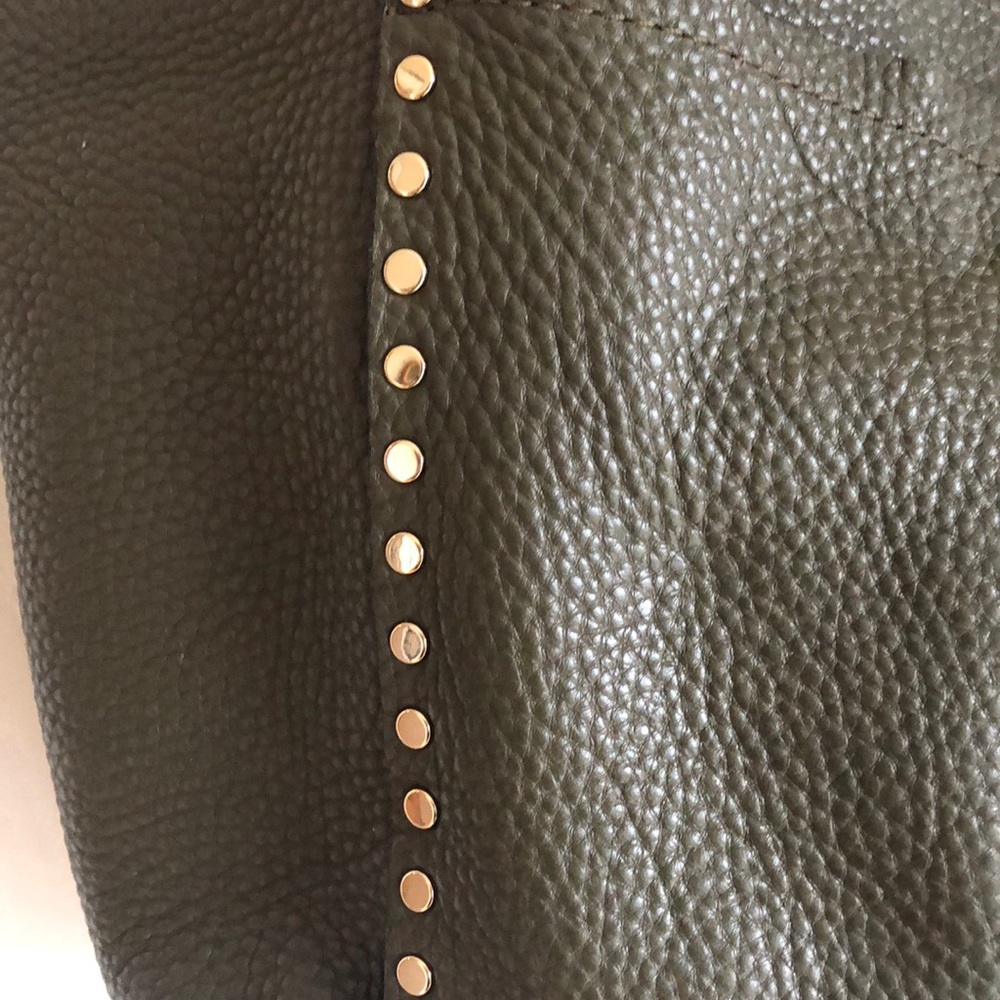 Purse - Picture 2 of 4